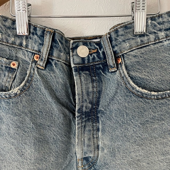 Zara High Waisted Denim Shorts, Medium wash - Picture 6 of 6